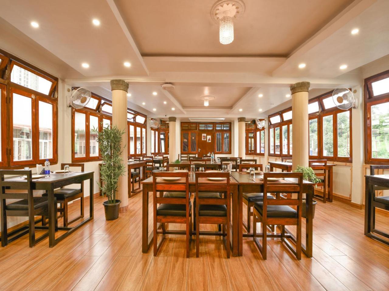 Hotel Indiana Shillong Luaran gambar