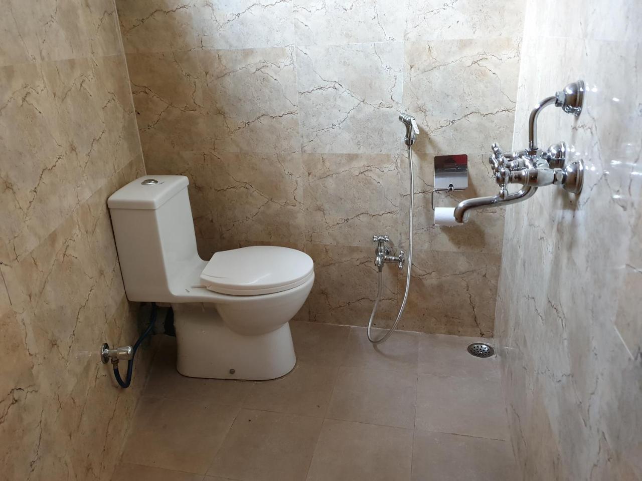 Hotel Indiana Shillong Luaran gambar